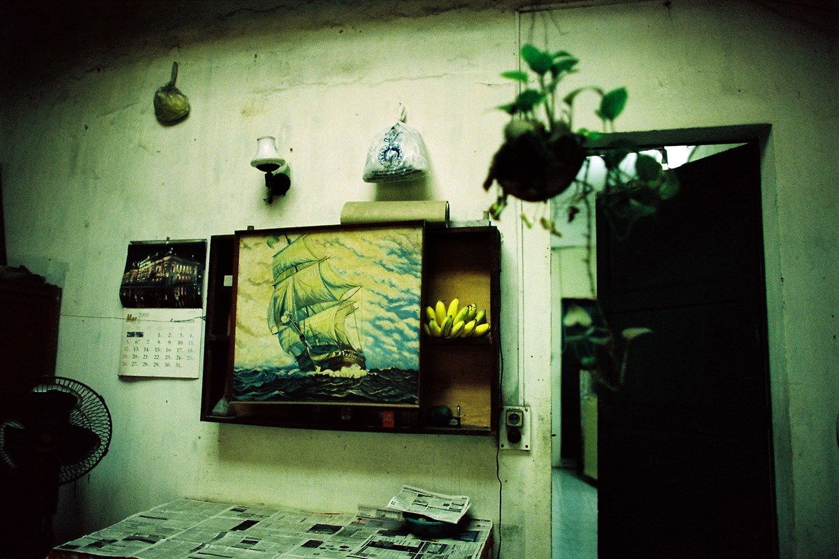 Inside Hanoi _ 27